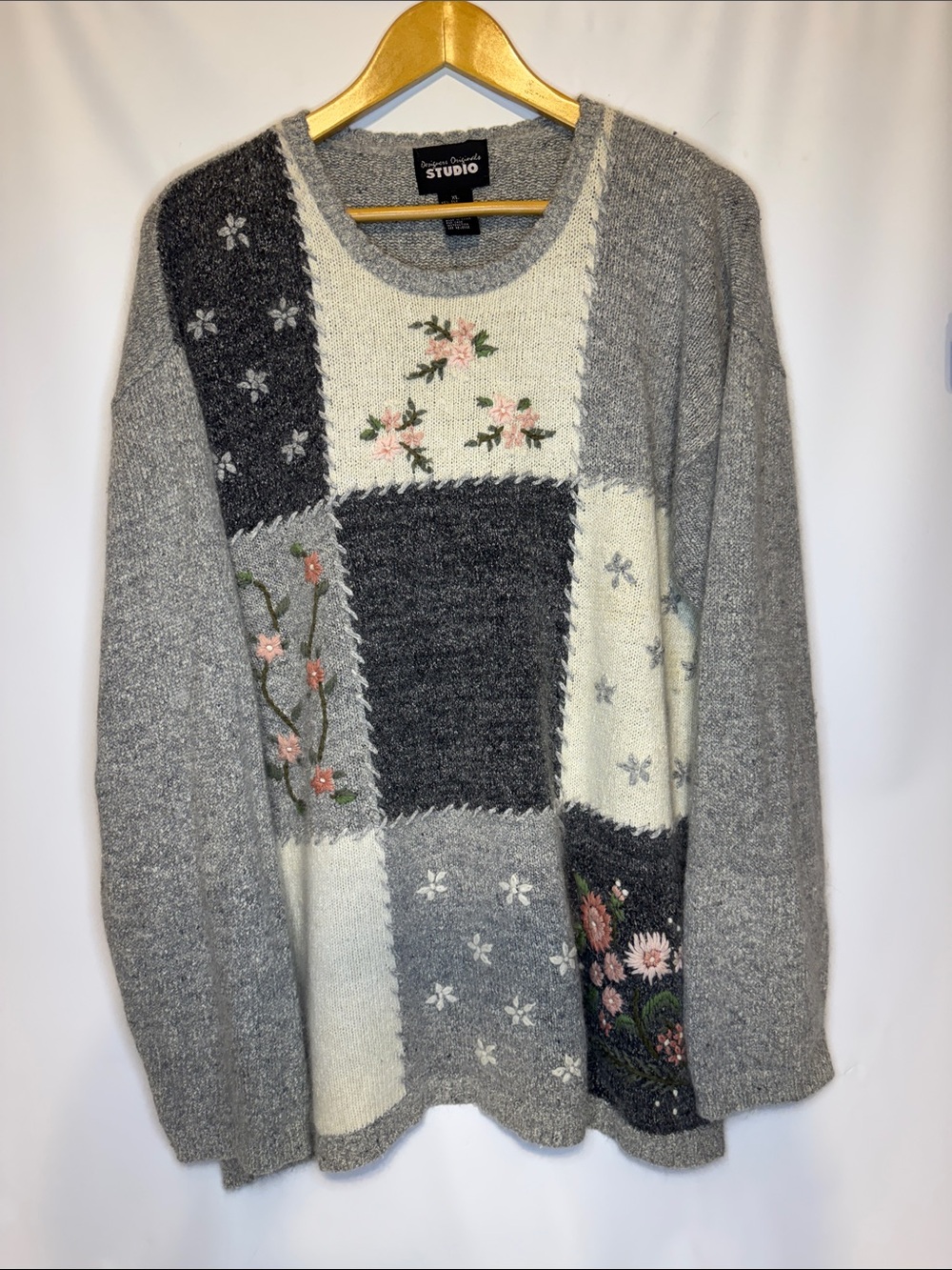 Vintage Designers Originals Studio Floral Patchwork Sweater XL Silk Blend